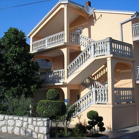 Apartment Sara Novi Vinodolski Kültér fotó
