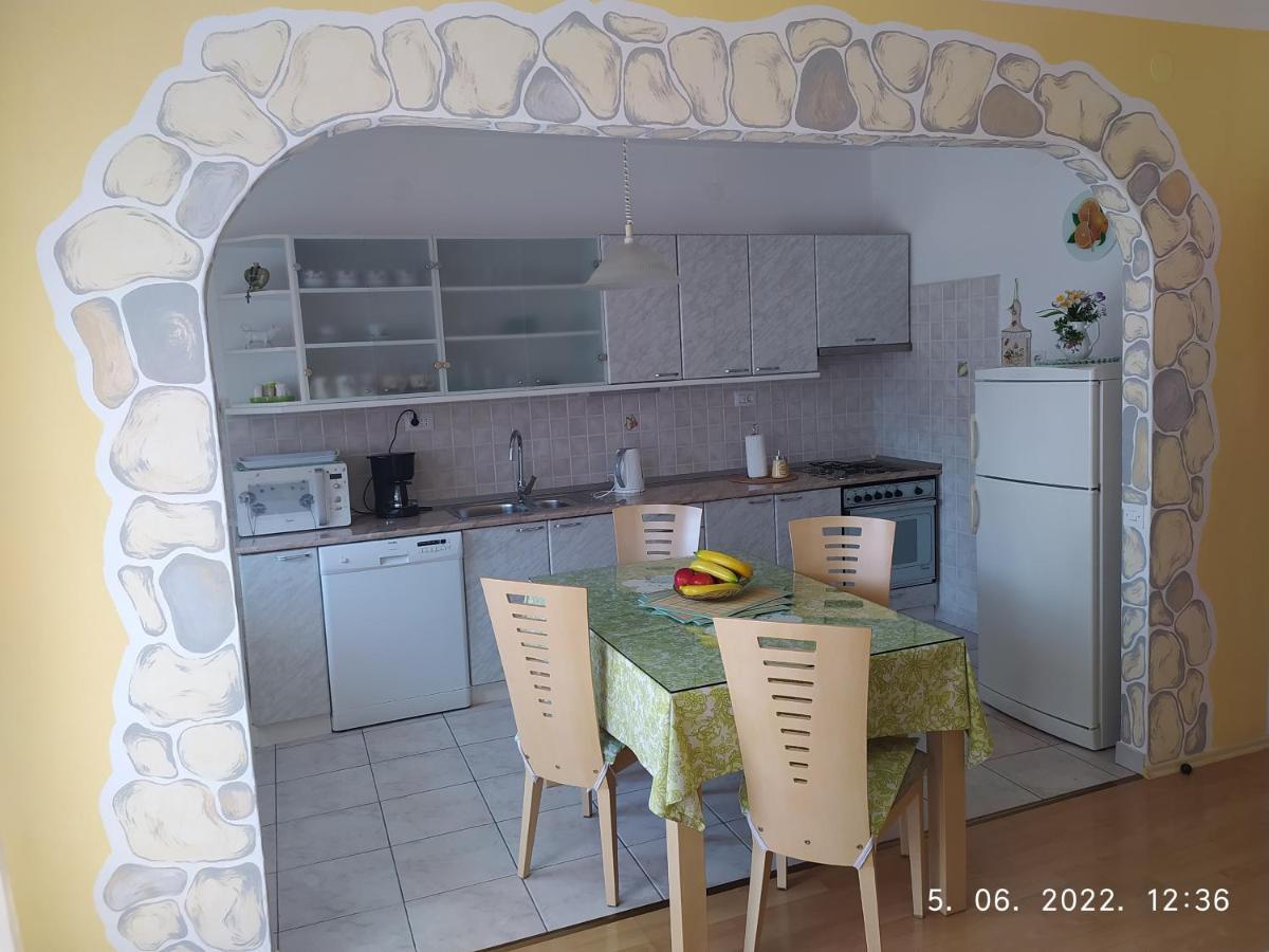 Apartment Sara Novi Vinodolski Kültér fotó