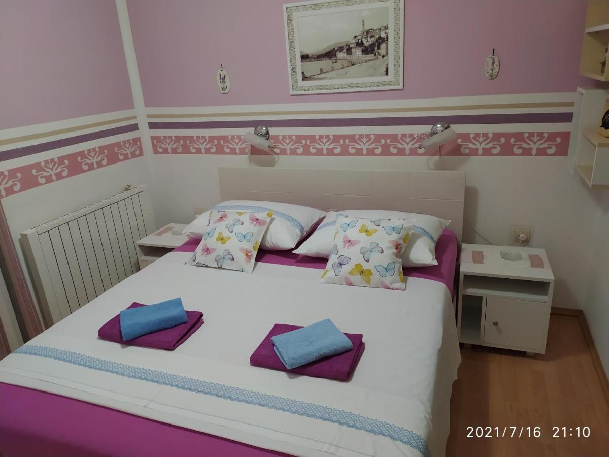 Apartment Sara Novi Vinodolski Kültér fotó