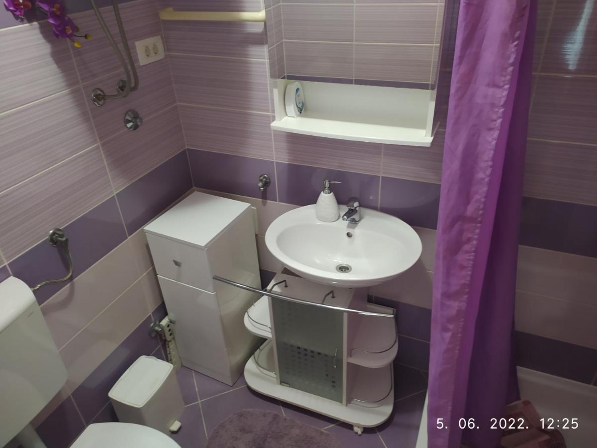 Apartment Sara Novi Vinodolski Kültér fotó
