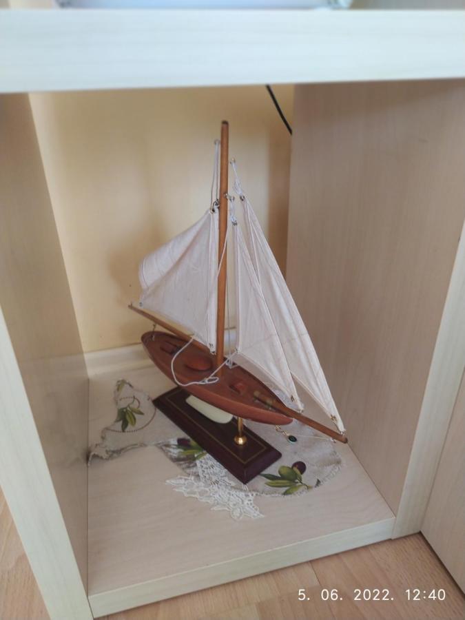 Apartment Sara Novi Vinodolski Kültér fotó